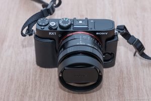 Sony RX1 Ansicht von vorne