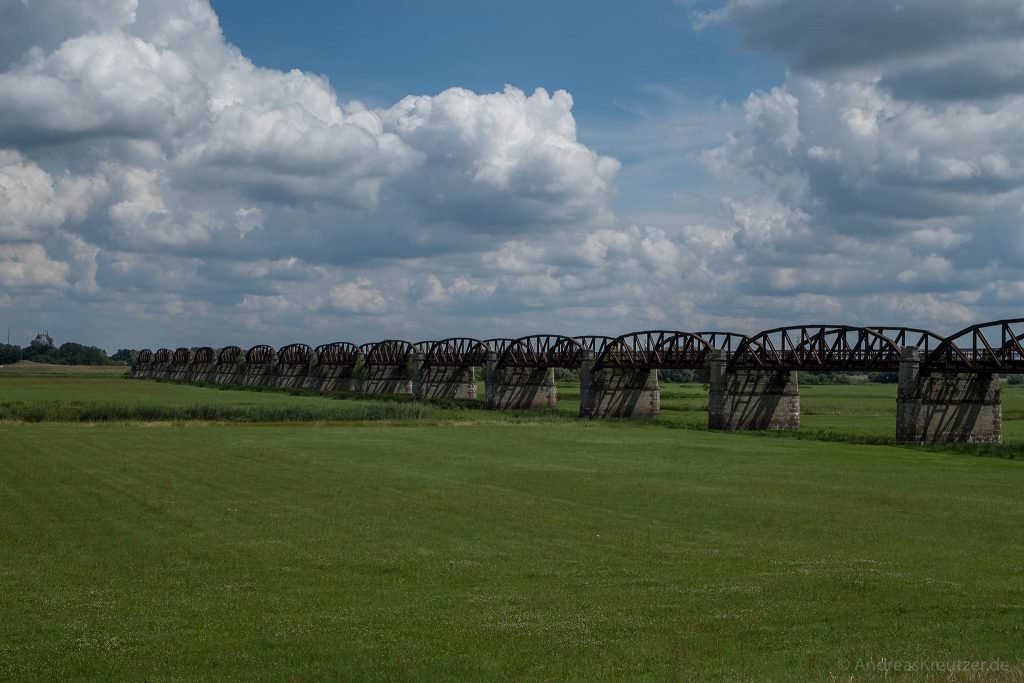 Alte Eisenbahnbrücke in Dömitz an der Elbe