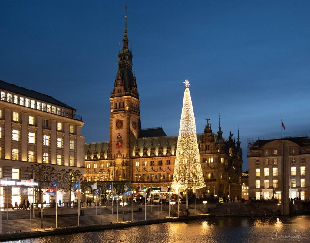 Rathaus mit Fuji X100F