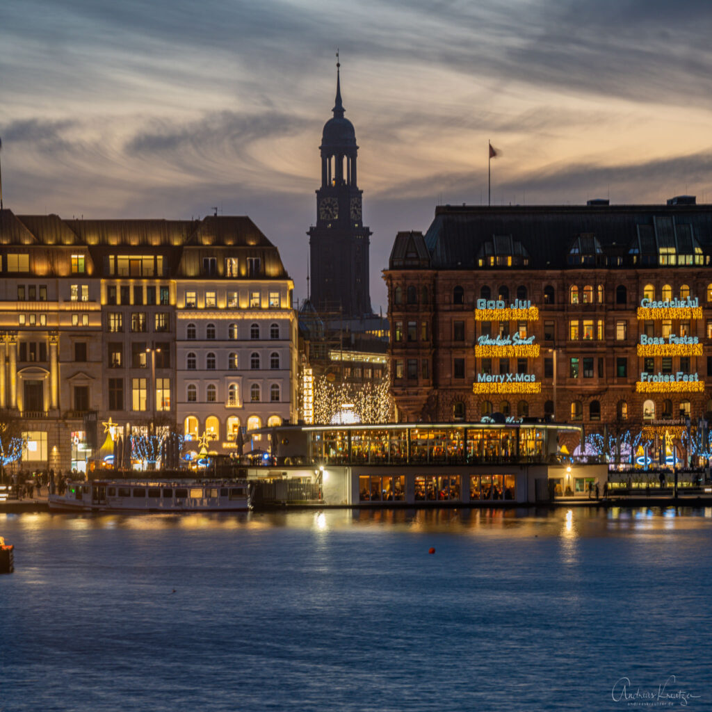 Blick auf den Hamburger Michel