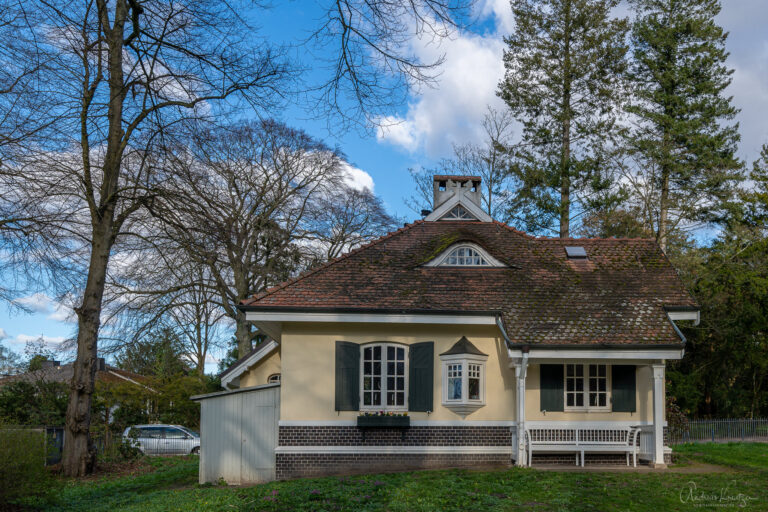 Cottage beim Kaisertor vom Jenisch-Park