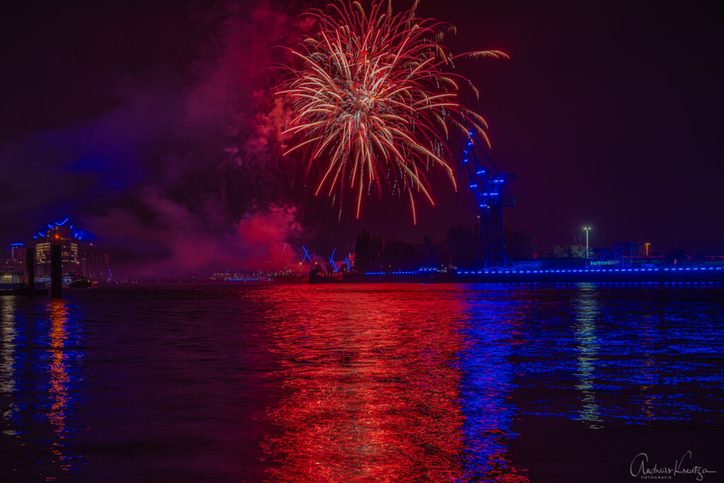 Feuerwerk bei den Cruise Days