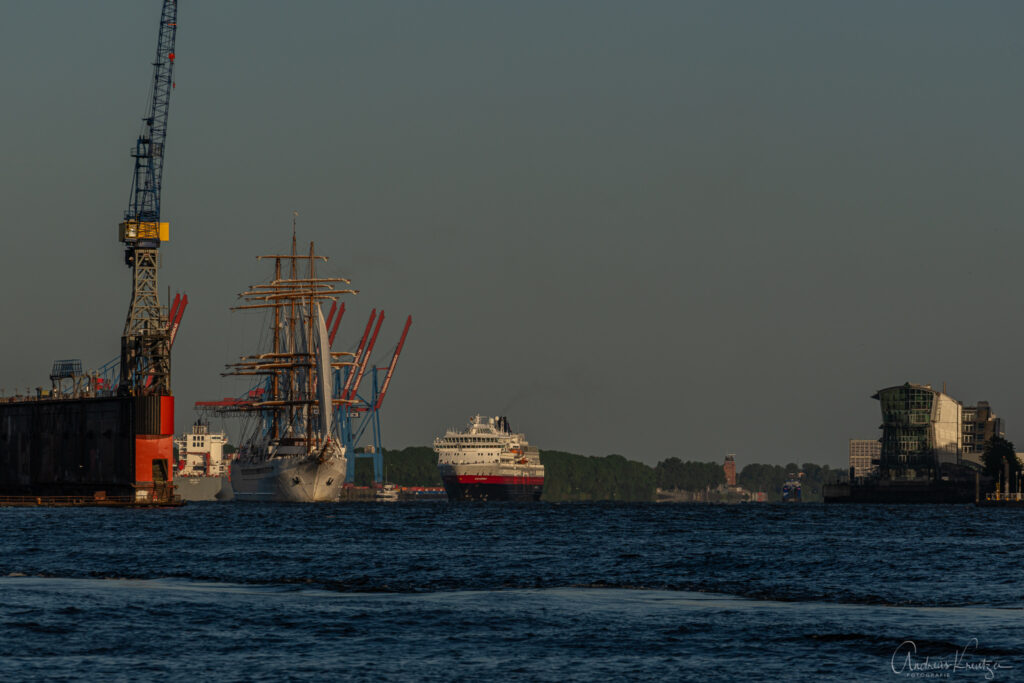 Sea Cloud Spirit in Hamburg